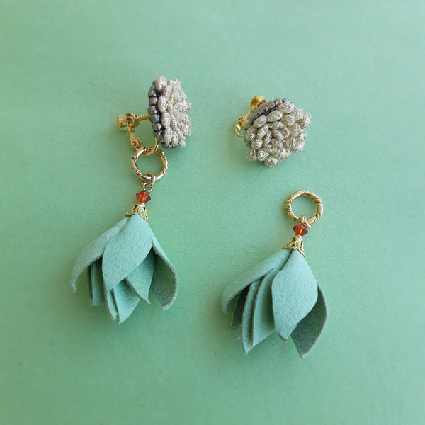 Chrysanthemum【Two way earrings】